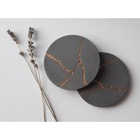 Kintsugi-Untersetzer-Set, Muttertagsgeschenk, Einzigartige Bedeutungsvolle Geschenke, Einweihungsgeschenke, Geschenk Für Sie, Trinkgeschirr von DesiGN33Studio