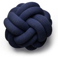 Design House Stockholm - Knot Kissen, navy von Design House Stockholm