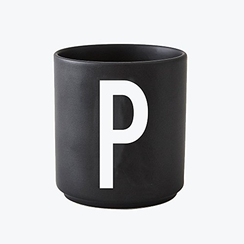 Design Letters - Becher - Buchstabentasse - Buchstabe: P - Porzellan - Schwarz - Arne Jacobsen von Design Letters
