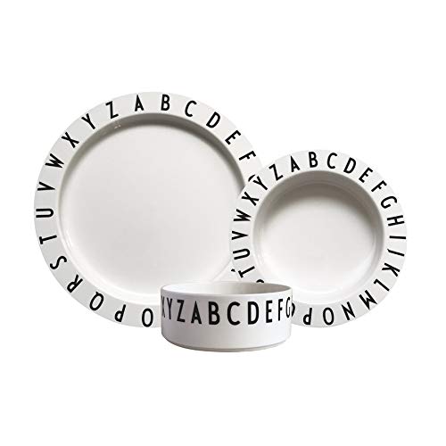 Design Letters Eat & Learn Tritan Teller Geschenkset für Baby und Kinder, 3 stck. (Weiß) - BPA-frei, BPS-frei, mit A-Z-Alphabet-Druck, ideal für Frühstück und Snacks, spülmaschinenfest von Design Letters