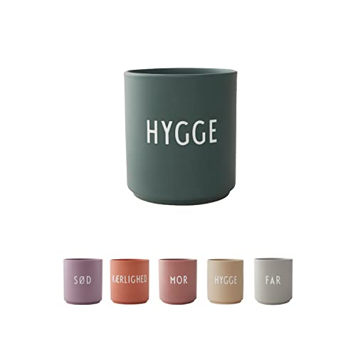 Design Letters Lieblingsbecher DÄNISCHE AUSGABE | HYGGE | Tasse mit Spruch | Dänisches Design Lieblingsbecher zu Geschenke für Frauen, männer | Kaffeebecher Porzellan | Dekorativer kaffebecher von Design Letters