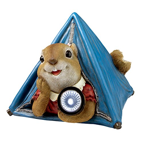 Design Toscano Backyard Camper Squirrel Solar Statue Garden Ornament, mehrfarbig von Design Toscano