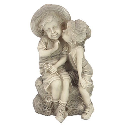 Design Toscano Küssende Kinder Statue mit Junge und Mädchen, Maße: 21.5 x 19 x 35.5 cm 1 kg von Design Toscano