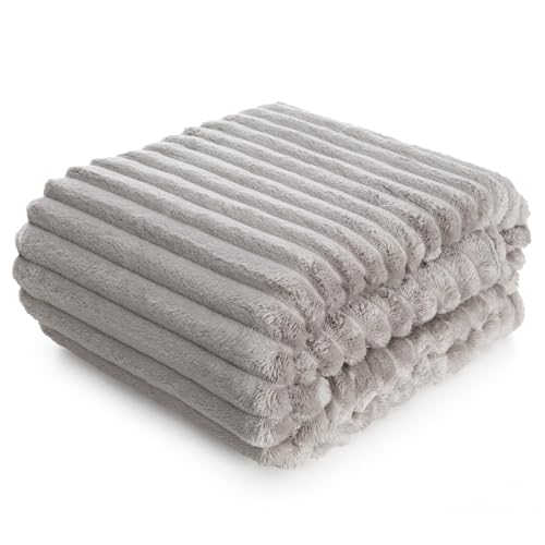 Kuschelige Decke mit Streifenmuster, Weiche Kuscheldecke, Soft, Gestreifte Sofadecke, Flauschige Wohndecke, Steppdecke, MIKROFASER (Beige, 70 x 160 cm) von Design91
