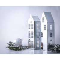 Ein Set Aus Zwei Kerzenhalter // Lanterns Zinn Häuser Amsterdam Und Stockholm Ein Set Aus Zwei Kerzenhalter // Lanterns Zinn Häuser Amsterdam Und Stockholm von DesignAtelierArticle
