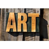Inschrift Holz Art in Der Hand Geborgen Holz Geschnitzten Und Bemalten Customization von DesignAtelierArticle