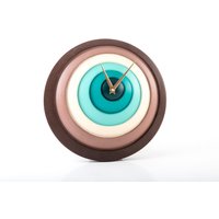 Wanduhr Aus Wespennest, Diamant-Kugel, Handbemalt Wanduhr Aus Wespennest, Diamant-Kugel, Handbemalt von DesignAtelierArticle