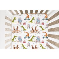 Baby Tiere Auf Fahrrädern Kinderbettwäsche, Minky Jersey Bettwäsche Kinderzimmer Affe Igel Hase Niedlich Babybettwäsche Fahrräder Dino Giraffe von DesignByMaya