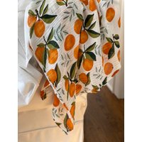Clementine Musselin Decke, Boho Stil, Retro Baby Orange Mit Blättern Grün Blätter Südwest Dekor von DesignByMaya