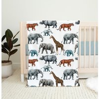 Safari Baby Zoo Decke, Minky Decke Sherpa Fleece Dschungel Krippe Bettwäsche Personalisiert Giraffe Affe Elefant Kinderbettwäsche von DesignByMaya