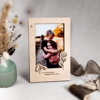 Opa Geschenk Erinnerungen - Bilderrahmen Aus Holz Als Zu Weihnachten, Zum Geburtstag Oder Danke Für Deinen Mit Gravur Opa Geschenk Erinnerungen - Bilderrahmen Aus Holz Als Zu Weihnachten, Zum Geburtstag Oder Danke Für Deinen Mit Gravur von DesignByNinaShop