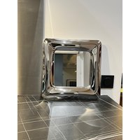 Tropfenförmiger Spiegel, Organisch, Mond, Hand, Wolke, Rund, Auge, Tropfen, Quadrat von DesignCollectif