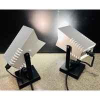 Ein Paar Wandleuchten Aus Den 80Er Jahren Von Davids Lampe | Dänemark Modell 740 von DesignLightsDenmark