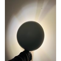 Louis Poulsen Ph Hat Style Wandleuchte Ø30 cm von DesignLightsDenmark