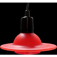 Paar Rote Glas-Hängelampen Modell Inter Paar Rote Glas-Hängelampen Modell Inter von DesignLightsDenmark