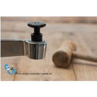 Set Of 4 Glides & Bushings For Segmented Table | Herman Miller Vitra Eames Set Of 4 Glides & Bushings For Segmented Table | Herman Miller Vitra Eames von DesignRestoration