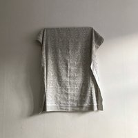 Beata Liljeroos-Söderholm Hirsch Damast Tischdecke Tampella von Designautilus