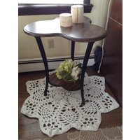 Hand Gehäkelt Chunky Knit Doily Rug Hand Gehäkelt Chunky Knit Doily Rug von DesignsByDoodles