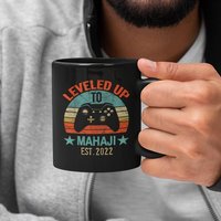 Bis Zu Mahaji Est. 2023 | 2022 Oder 2021, Custom Year Gamer Neuer Schwager Niedlich/Lustig Schwarzer Kaffee Teebecher | 11 15Oz von DesignsByPascal