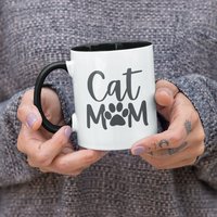 Katzenmama, Pfotenabdruck Katzenliebhaber Mutter Süße Kaffeetasse | 11 Oder 15 Unzen - Schöne Premium-Qualitäts-Geschenkidee | Erhältlich Mit von DesignsByPascal
