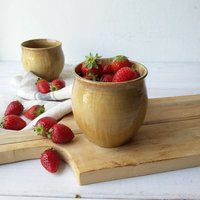 Beige Keramik Schale, Kleine Moderne Snack-Schüssel, Steinzeug Clay Bowl von DesignsByViviH