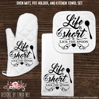 Küche Gastgeberin Geschenk Housewarming Gericht Handtuch Für Ihren Ofen Mitt Chef Lustige Hand Handtücher Topflappen Schneiden Board Ktp10 von DesignsbyLindaNeeToo