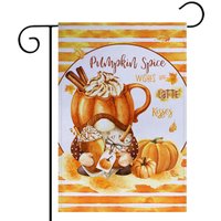 Kürbis-Gewürz-Wünsche Und Latte-Küsse, Gnom-Flagge, Kürbis-Latte-Outdoor-Herbstflagge, Gartendekor, Einweihungsgeschenk, Herbstlandschaft 7-Fal006 von DesignsbyLindaNeeToo