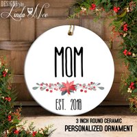 Mutter Ornament, Neue Mama Weihnachtsgeschenk, Erster Weihnachtsschmuck, Neue Eltern, Neues Baby in Gegründet, Personalisierte Oph88 von DesignsbyLindaNeeToo