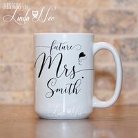 Zukünftige Frau Becher Verlobungsbecher Brautbecher Braut Geschenk Brautparty Verlobungsgeschenk Neu Verlobt Individuelles Z-Mph458 von DesignsbyLindaNeeToo