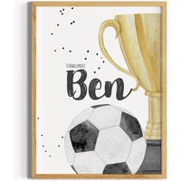Fußball Geschenk Junge, Personalisiert Namensposter, Trainer Abschiedsgeschenk, Männergeschenk, Kinderzimmerdeko, Taufgeschenk, Pokal Poster Fußball Geschenk Junge, Personalisiert Namensposter, Trainer Abschiedsgeschenk, Männergeschenk, Kinderzimmerdeko, Taufgeschenk, Pokal Poster von Designstage