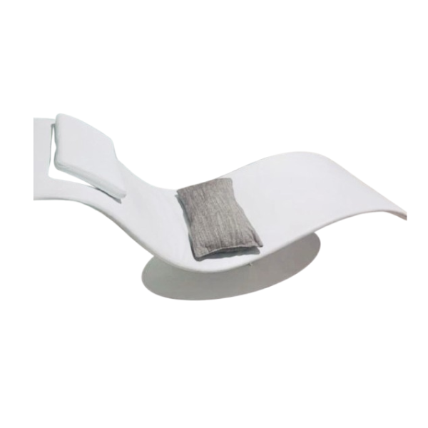 Eli Fly Weiße Ledergarnitur Chaise Lounge von Jai Jalan, Désirée Eli Fly Weiße Ledergarnitur Chaise Lounge von Jai Jalan, Désirée von Désirée