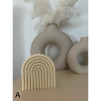 Rainbow Candle - Regenbogen Vegan Rapswachs Wohndeko Deko Minimal Gebogen Rainbow Handgemacht von DetailloveKreationen