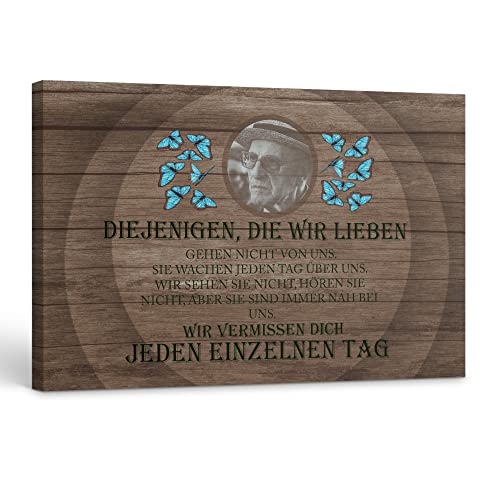 Deutsam Personalisierte Leinwand Die wir lieben Andenken an verstorbene geliebte Menschen Andenken Oma Opa Mama Papa Geschenk Erinnerung mit eigenem Foto Deutsam Personalisierte Leinwand Die wir lieben Andenken an verstorbene geliebte Menschen Andenken Oma Opa Mama Papa Geschenk Erinnerung mit eigenem Foto von Deutsam