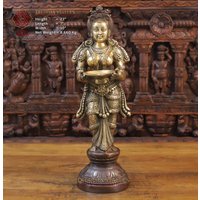 Messing Classic Deep Lakshmi Lampe - Kupfer & Gold Finish | Welcome Lady von DharmaStatues