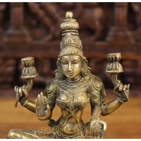 Messing Dhan Lakshmi Göttin, Die Auf Einem Lotussockel Ruht - Südindien Machen Goldenes Finish Dharma Exclusive von DharmaStatues