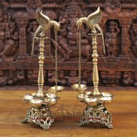 Messing Rajanya Sukah | Papageien Der Könige Mit 7 Öllampen | Diyas - Best For Home & Tempel Dekoration Made in Wanaparthy, Südindien von DharmaStatues