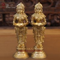 Messing Zauberhafte Apsara Devi Holding Öllampen | Diyas - Made in Varanasi, Indien Nur Bei Dharma | Home & Tempel von DharmaStatues