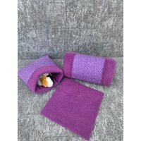 Set Kuschel-Tunnel/Kuschel-Sack Inkl. Pipipad Meerschweinchen "Kringel Violett" von DiBisPipiPad