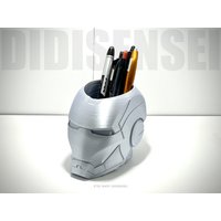 Helm Stifthalter Tasse - Werkzeug Organizer Zahnbürstenhalter Makeup Pinselhalter 3D Gedruckt von DiDiSensei