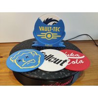 Untersetzer-Set Fallout Mit Ständer Untersetzer-Set Fallout Mit Ständer von DiceDragonsDe