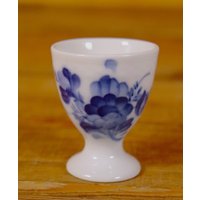 Royal Copenhagen Blaue Blume 8179 Eierbecher Mit Korbrand 10#t von DieAufraeumerDE