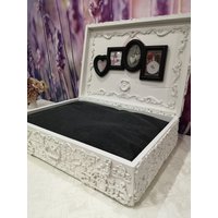 Hundebett .. Katzenbett Im Shabby Landhausstil Mit Viel Liebe Zum Detail von DieBieneVomLandhaus