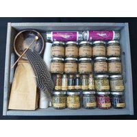 Räucher-Apotheke/Räucherset Räuchern Räucherapotheke Kräutermagie Räucherwerk Räucherkräuter Kräuterset Räucher-Apotheke/Räucherset Räuchern Räucherapotheke Kräutermagie Räucherwerk Räucherkräuter Kräuterset von DieKraeuterwerkstatt