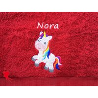 Einhorn Handtuch Bestickt Mit Motiv + Name von DieNaehfee
