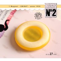 1 Magnet - Anno 1950 Aus Galalith | Kunstharz Einzelstück Rückseite Mit Großem Ø Ca 27 Mm Nr 211 1 Magnet - Anno 1950 Aus Galalith | Kunstharz Einzelstück Rückseite Mit Großem Ø Ca 27 Mm Nr 211 von DieNummerZwei