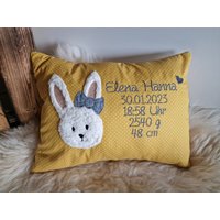Kissen Taufkissen Hase Hasenmädchen Senfgelb Punkte & Wunschnamen W1161 von DieWichtelstickerei
