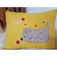 Kissen Taufkissen Hund Marienkäfer Punkte Senfgelb & Wunschnamen W1579 Kissen Taufkissen Hund Marienkäfer Punkte Senfgelb & Wunschnamen W1579 von DieWichtelstickerei