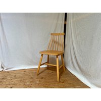Midcentury Küchenstuhl Vintage Stuhl Tapiovaara Stil Midcentury Küchenstuhl Vintage Stuhl Tapiovaara Stil von DiesDasVintage