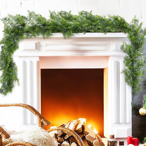 Dingion Künstliche Weihnachtsgirlande, 1,8 m, künstliche Weihnachtsgirlande mit Heidelbeere, lebensechte grüne Girlande, Weihnachtsdekorationen für Kaminsims, Kamin, Tisch, Tafelaufsatz von Dingion