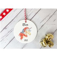 Personalisierter Baumschmuck/Keramik-Hängekreis-Dekoration Name Des Kindes Personalisiertes Einhorn /Weihnachtsgeschenk von DiosDesigns